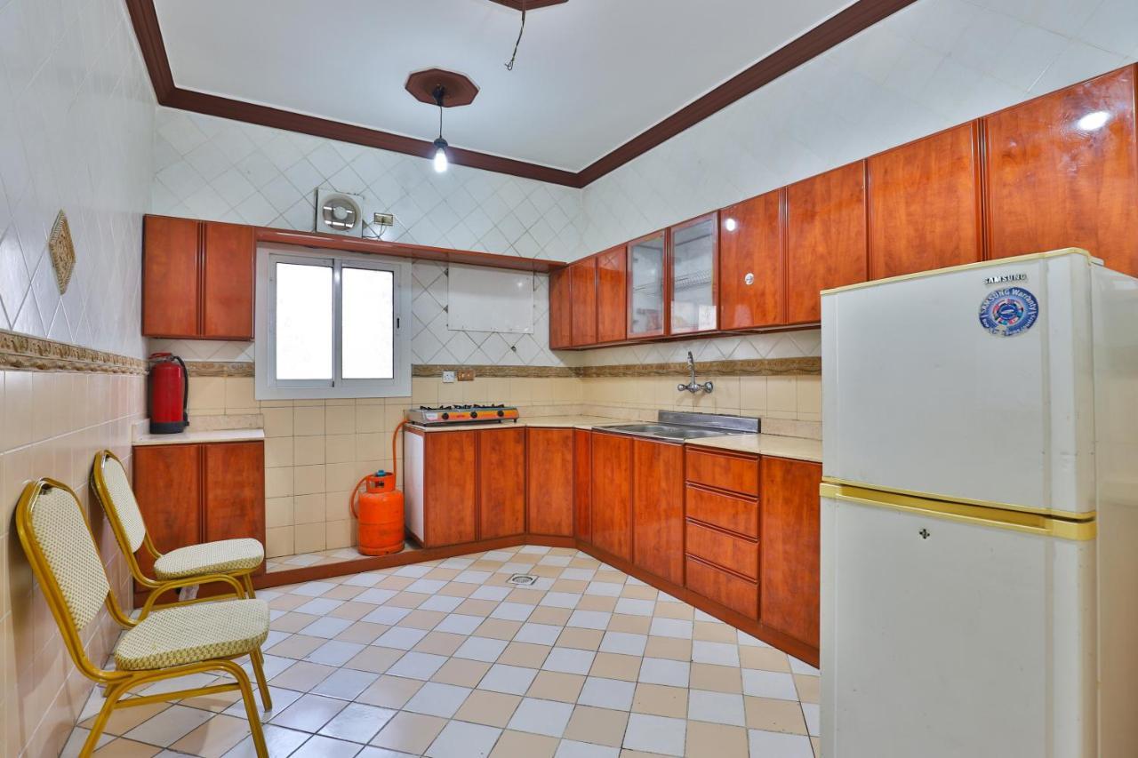 Oyo 277 Al Tamayoz Al Raqi Furnished Units 3 เจดดาห์ ภายนอก รูปภาพ