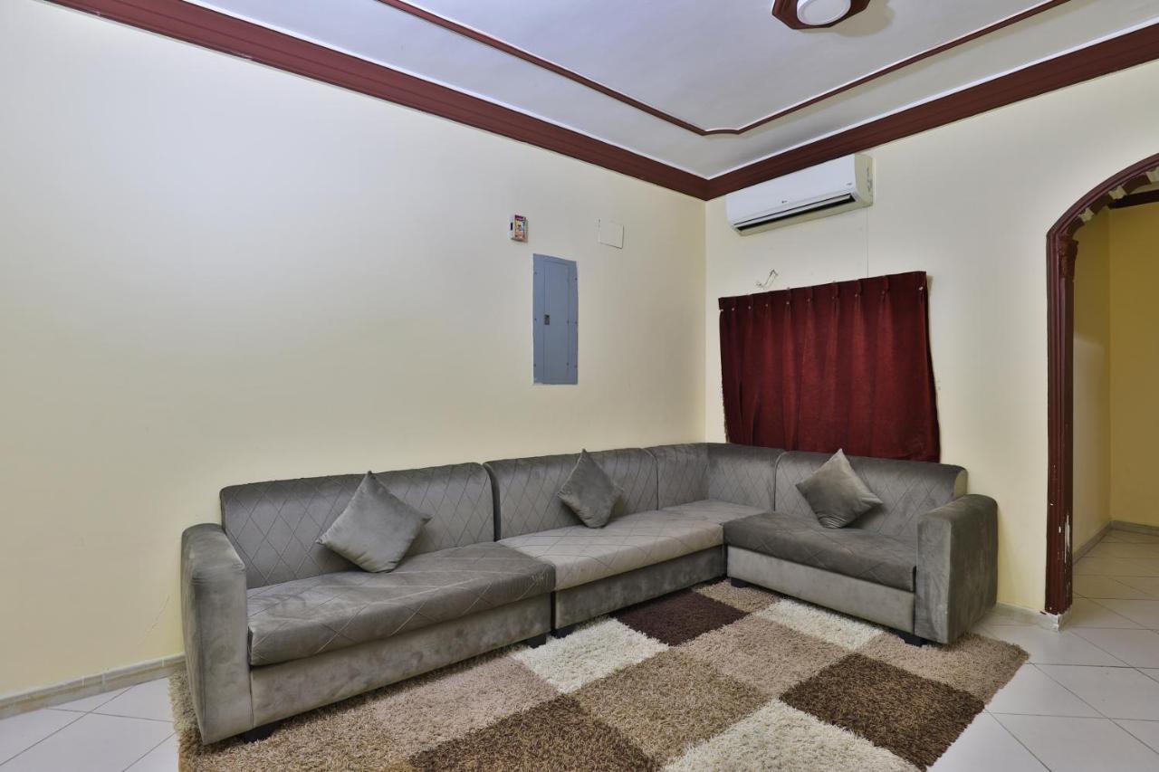 Oyo 277 Al Tamayoz Al Raqi Furnished Units 3 เจดดาห์ ภายนอก รูปภาพ