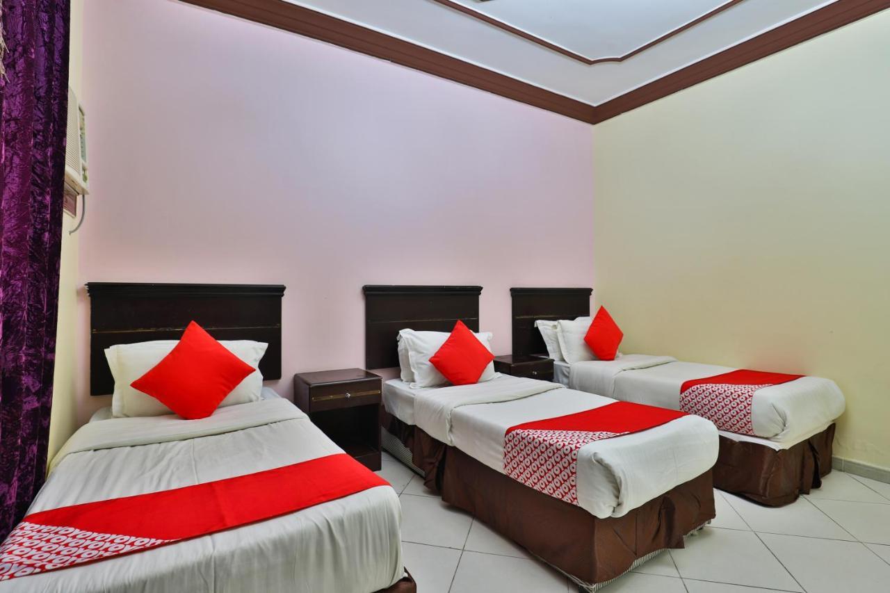 Oyo 277 Al Tamayoz Al Raqi Furnished Units 3 เจดดาห์ ภายนอก รูปภาพ