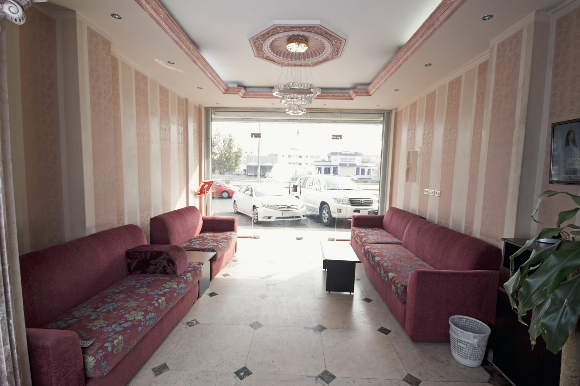 Oyo 277 Al Tamayoz Al Raqi Furnished Units 3 เจดดาห์ ภายนอก รูปภาพ